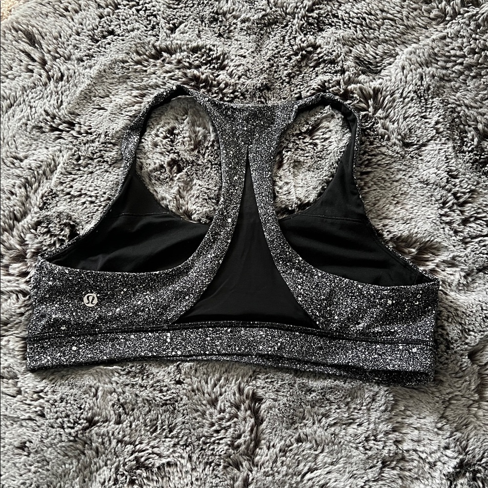 Lululemon Invigorate Bra